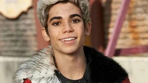 Murió mientras dormía el actor de 20 años Cameron Boyce - El