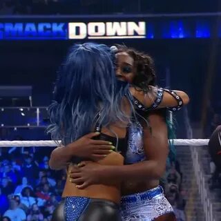 Naomi WWE News в Твиттере: "Show your support for Naomi and 