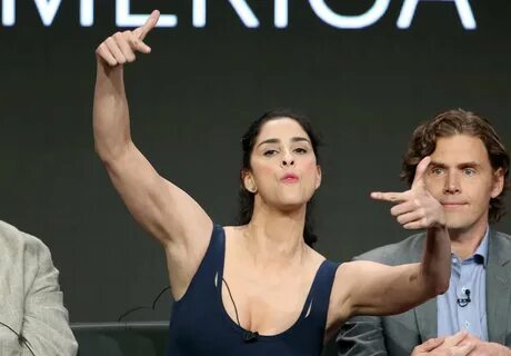 Sarah Silverman: I Love You, America TV Show Panel -15 GotCe