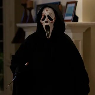 Ghostface Costume - Scream Ghostface, Horror movie icons, Ho