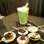 Фотографии на 十 文 堂 - Ресторан вагаси в 京 都 市 東 山 区