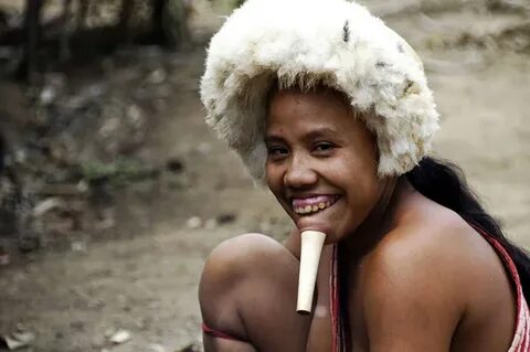 Terisolasi dan Berada Jauh Di Dalam Hutan Amazon, Suku Zoe M