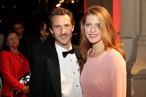 File:Hessischer Filmpreis 2017 - David Rott und Ehefrau Lena