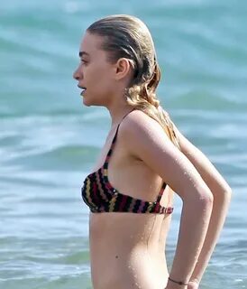 Ashley Olsen showing off her small tits and juicy ass in wet