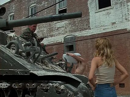 File:Tank 17.jpg - Internet Movie Firearms Database - Guns i