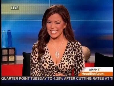 Robin Meade Shirt Of The Day / Morning Express With Robin Me