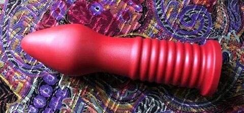 Tantus XL Dildo Review: Fist Trainer, Super Soft * Phallophi