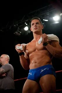 Mechadude2001: Wed Wrestler: Jessie Godderz