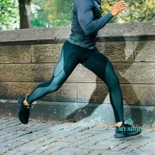 RUN COMPRESSION TIGHTS Book your copy before the end of the 