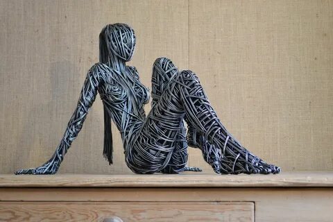 Pin by Marie Poole on Fantasy Wire sculpture, Human sculptur
