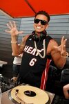 DJ Pauly D Spins for Grand Opening of LIQUID Pool Lounge at 