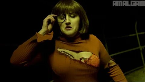 Download Velma Dinkley Bikini.3gp .mp4 .mp3 .flv .webm .pc .