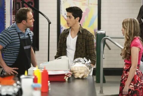 Stills - Wizards of Waverly Place