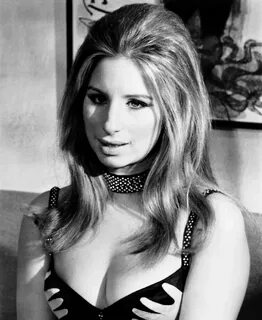 The Owl And The Pussycat Barbra Streisand 1970 Photo Print F