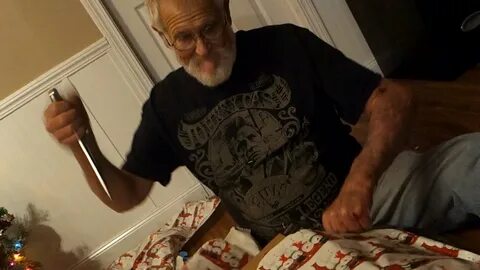 Angry Grandpa The Fuckin' Christmas Cookies (Tribute) - chri