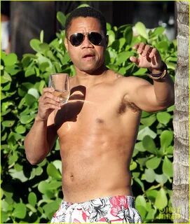 Cuba Gooding Jr: Shirtless Miami Man! : Photo 2613035 Cuba G