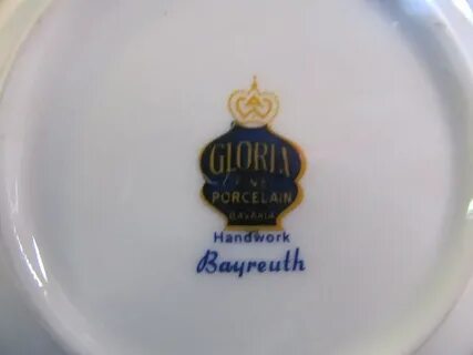 Gloria Fine Porcelain Handled Dish "Bayreuth" - Bavaria