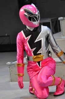 Pin by ChiuKuanJu on 戦 隊*ア ト ラ ク Pink power rangers, Power r