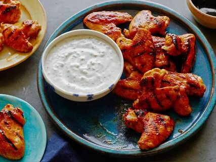 Chicken Wings with Red Hot Honey Glaze and Blue Cheese-Celer