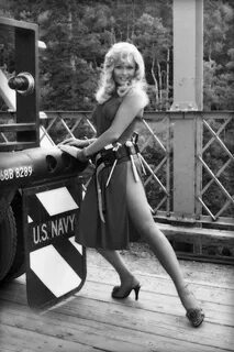 Valerie Perrine Valerie perrine, Superman, Superman movies.