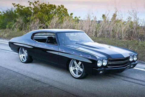 Feature: One Fast-Moving, Modernized '70 Chevelle