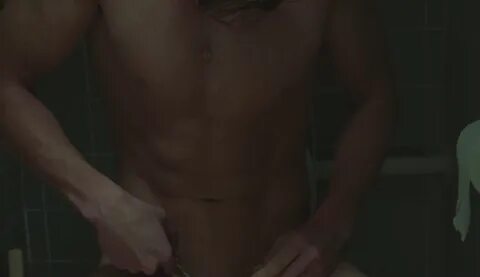 Harris dickinson nude.