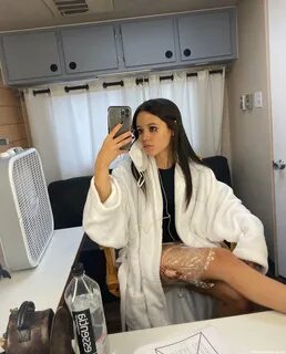 Jenna Ortega Sexy (17 Pics) - The Fappening Nude Leaks Celeb