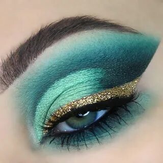 Teal Makeup Look This was a really fun look to do! I wasn’t 