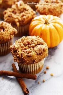 Pumpkin and Cream Cheese Muffins with Walnut Streusel Fitnes