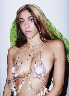 https://nudetits.org/lourdes+leon+nude+pics