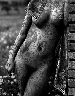 Tattoos Women Nudes - Heip-link.net