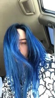 Baby baby 💙 Dark blue hair, Dyed hair, Blue hair