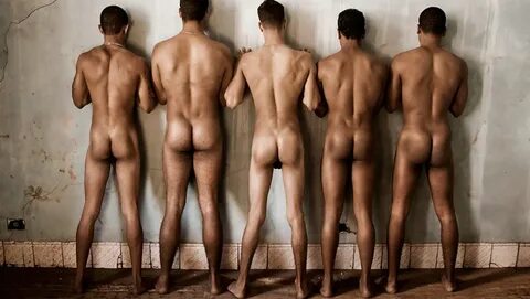 Partially Nude Men - Heip-link.net