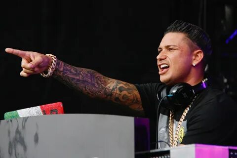 Pauly D's Baby Mama Denies Visitation With Daughter