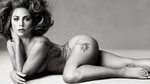 Lady Gaga poses nude and discusses 'House of Gucci' Marca