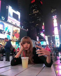 Pin by one love kpop on Lisa Lalisa manoban, Blackpink lisa,