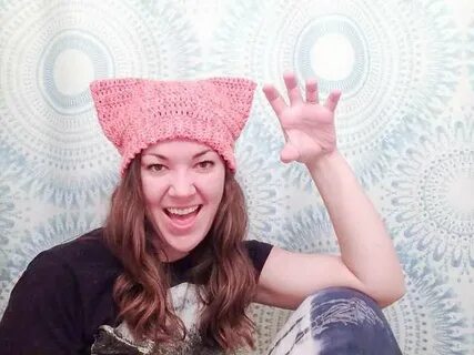 6 Adorable And Free Crochet Patterns For Cat Hats With Ears 