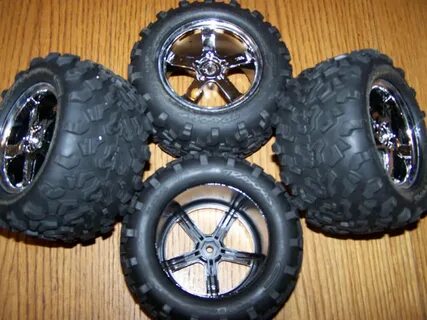 Wheels+Tire Rim E-maxx T-maxx 1.5/2.5/3.3 Revo Savage 2.1 To