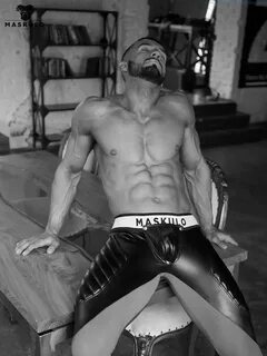 More Muscle Hunks For Maskulo - Gay Body Blog - Pics of Male