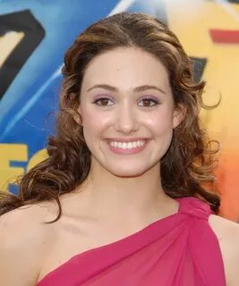 Top Web Pics: Emmy Rossum Cute Wallpapers 1/3