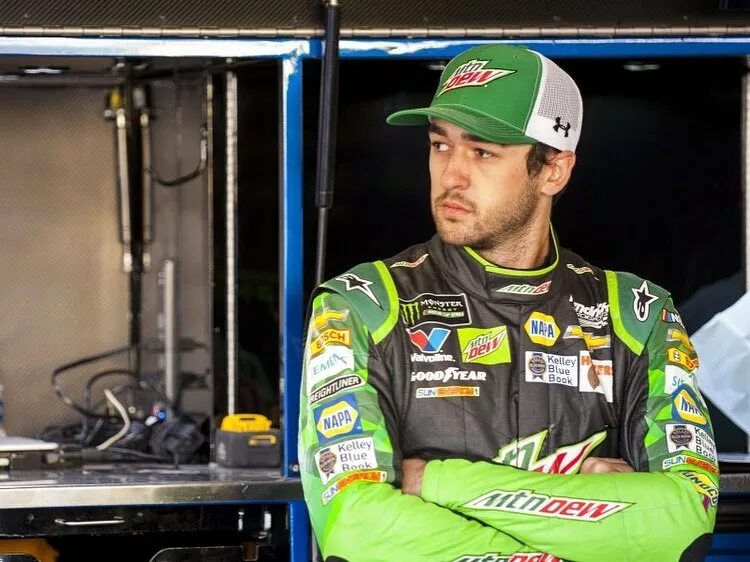 Chase Elliott в Instagram: "2019 Mountain Dew Paint Scheme 🏁 🤩 🔥 #d...