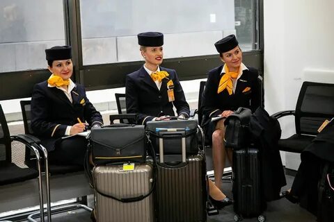Frau am Steuer: Lufthansa "Kapitänin", weibliche Crew