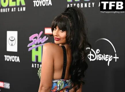 Jameela Jamil Flaunts Her Big Tits at the Premiere of Disney+'s "...