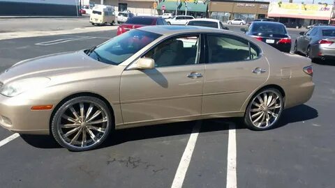 Es lexus on 22s gold on gold - YouTube