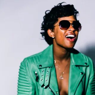 FMHipHop в Твиттере: "Now Playing Bubbly (Radio) by @DeJLoaf