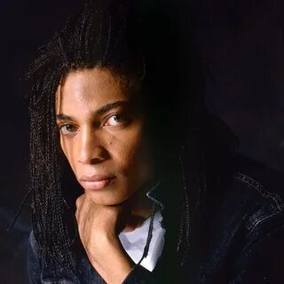 Terence Trent D’Arby альбом Introducing The Hardline Accordi