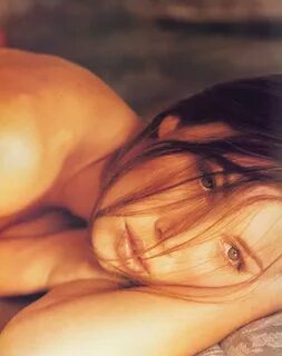 Jessica Biel Naked in Gear Magazine 2000 March issue - Fashi