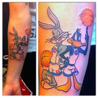 SPACE JAM TRIBUTE! #spacejamtattoo #daffyducktattoo #bugsbun