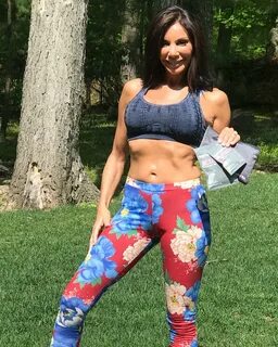 49 hot Danielle Staub photos make you fall in love with her 