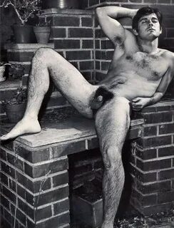 ✊ 💦 ᎶүＳ ✊ 💦 в Твиттере: "Relaxing #retrogayman #vintage #gay